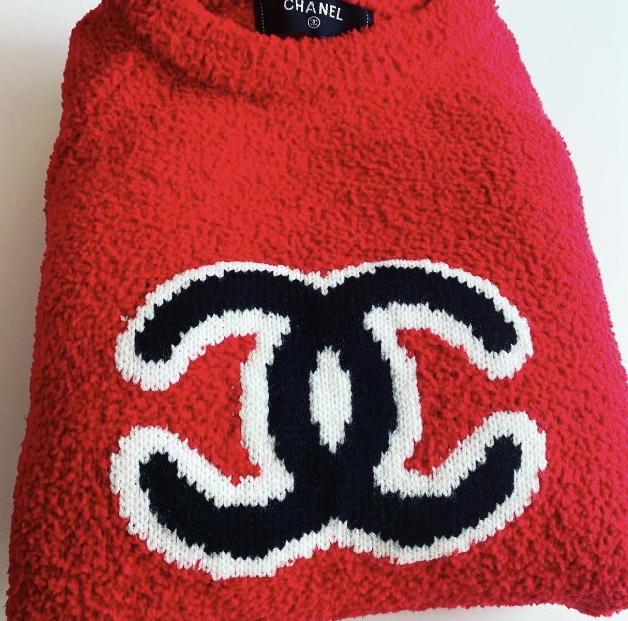 CHANEL CC Red Teddy Sweater NEW Size 40FR